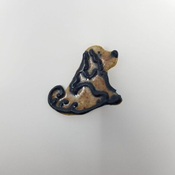 Vintage Funky Dog Brooch, Ceremic, Tan and Blue, Artsy Estate Lapel Pin - Picture 5 of 5